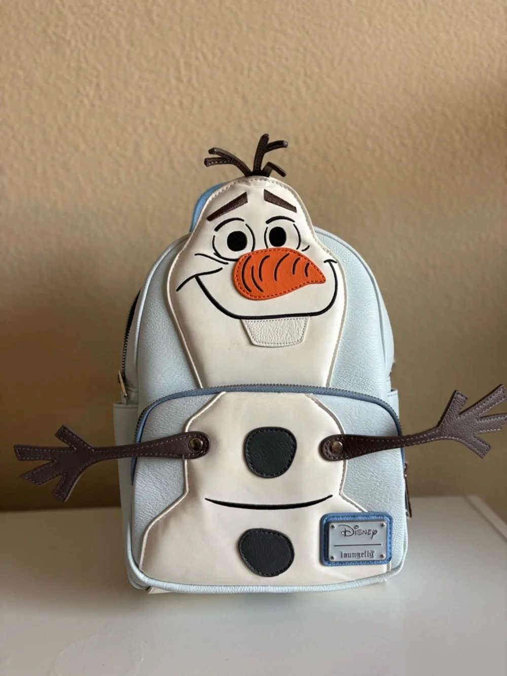 Loungefly Olaf Backpack